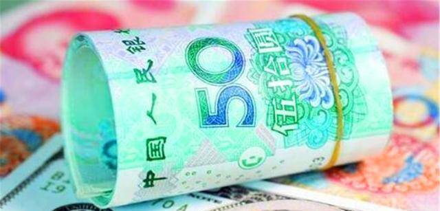 人民币上除了毛爷爷，其实还印着1个人的名字，你知道是谁吗？