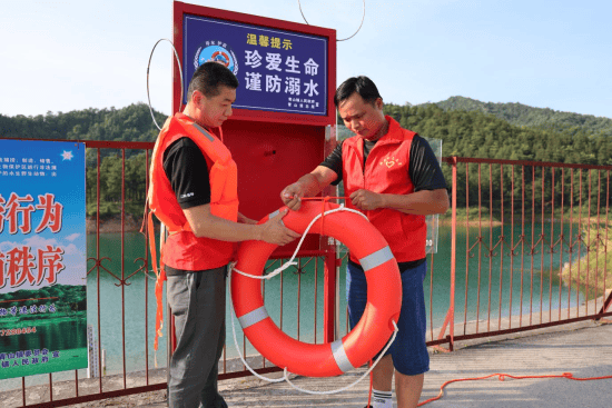 江西安源：织密防溺水“安全网” 给孩子专“暑”保护