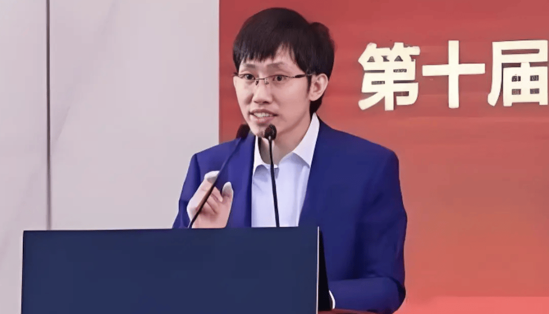 DeepSeek创始人首登全球富豪榜