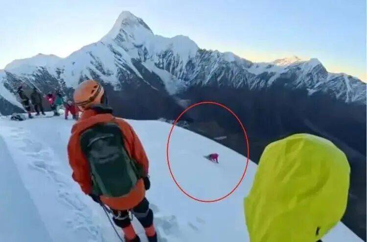 【曝光台】打卡拍照,再美也不能用生命对焦