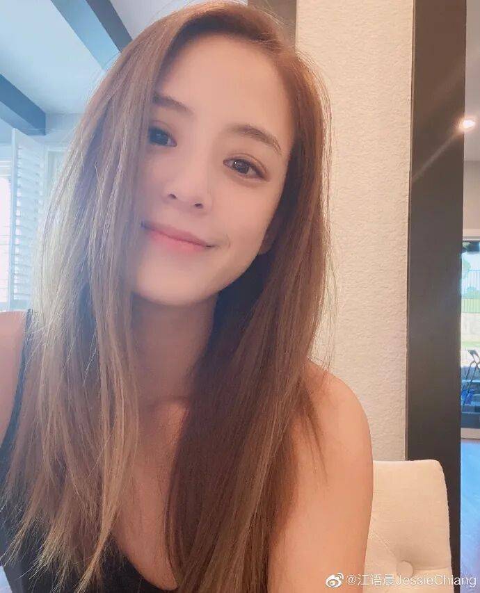 38岁知名女演员，突然宣布离婚，曾出演周杰伦《最长的电影》音乐电影女主