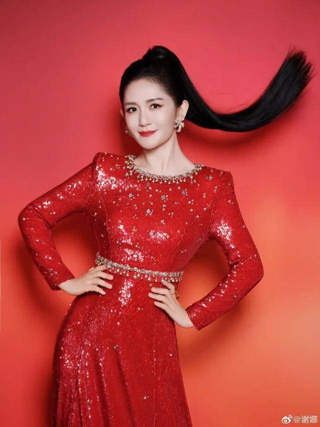 谢娜回应首次主持央视秋晚