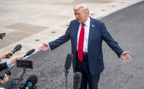 美国联邦政府停摆,国内经济遭遇重创?白宫威胁要大裁员,外媒:目的是逼迫民主党妥协