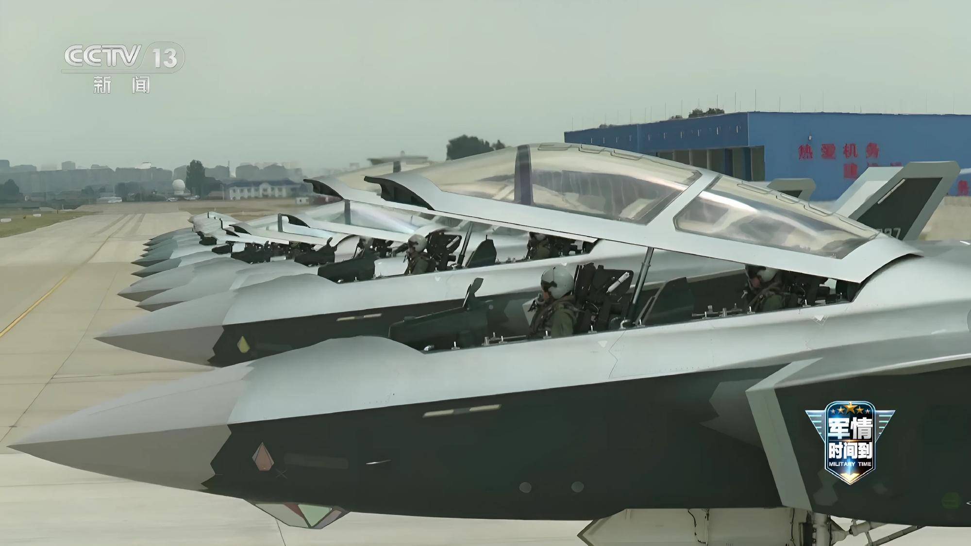 如果是真的美军就又该睡不着了,德专家:歼-35量产后还有双座版