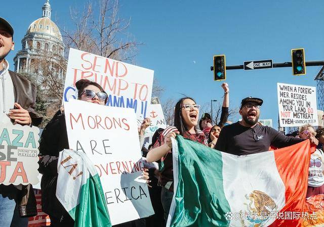 特朗普夸下海口,中国定会答应?美国人不干了,上个大饼还没吃到