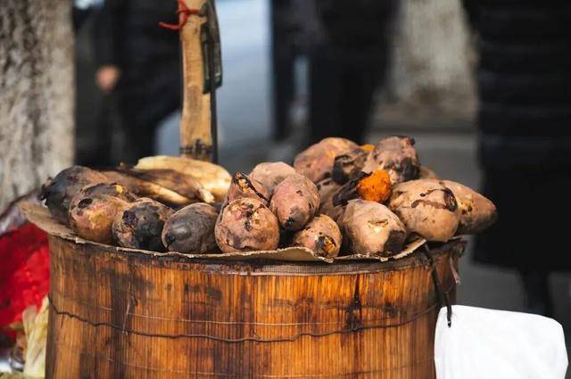 冬天，真不建议你吃太多烤红薯（不是因为容易胖）