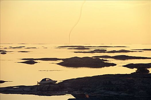 原油浴场(原油clooy)