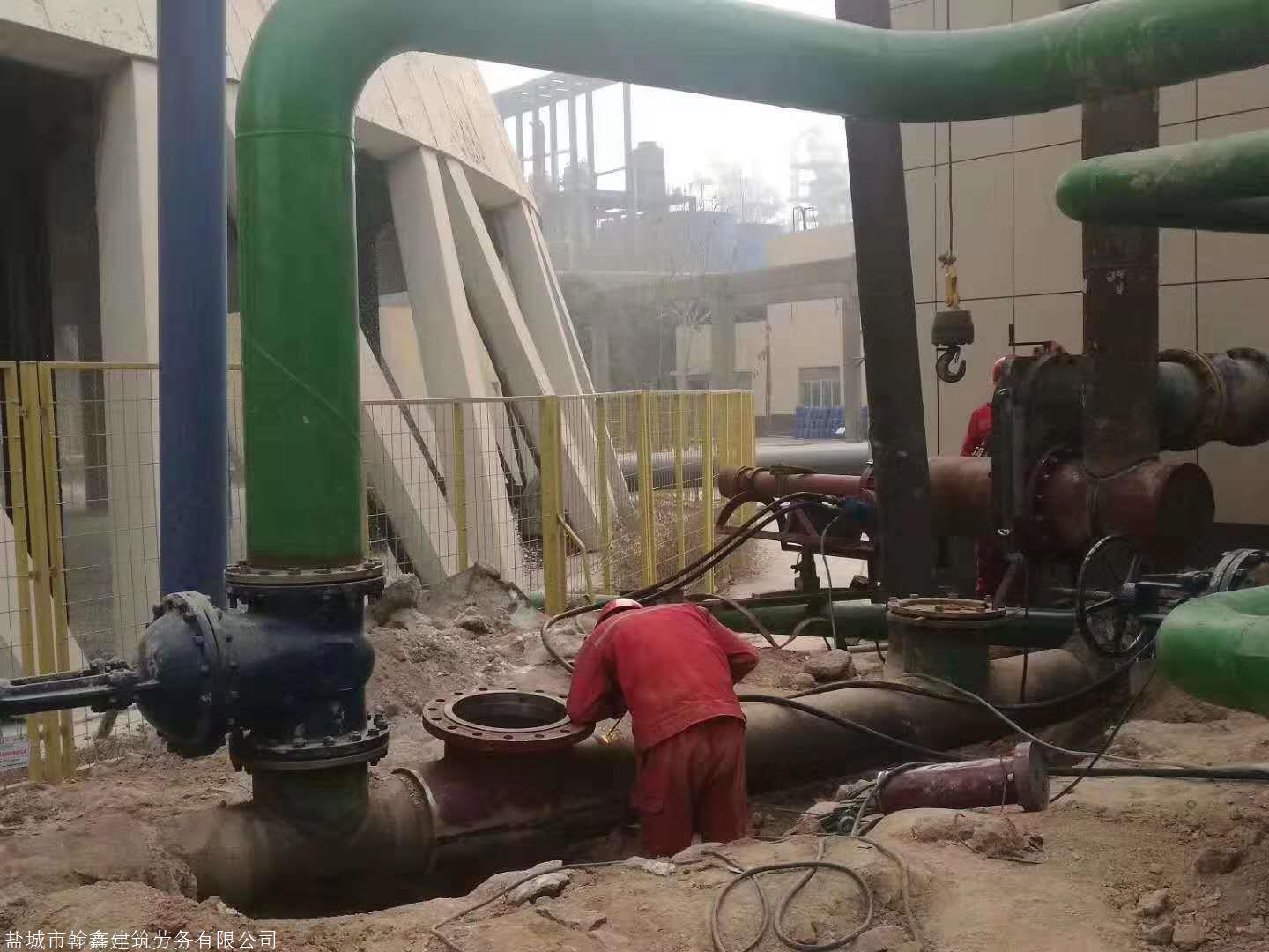 原油堵漏(原油漏油现场)