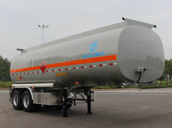 原油挂车(原油运输车能运多少吨)